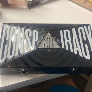 Conspiracy Palette *Lowest Price I Will Go*